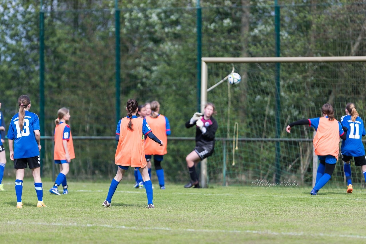 Bild 66 - wCJ VfL Pinneberg - Alstertal-Langenhorn : Ergebnis: 0:8